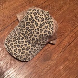 Cheetah print truckers hat